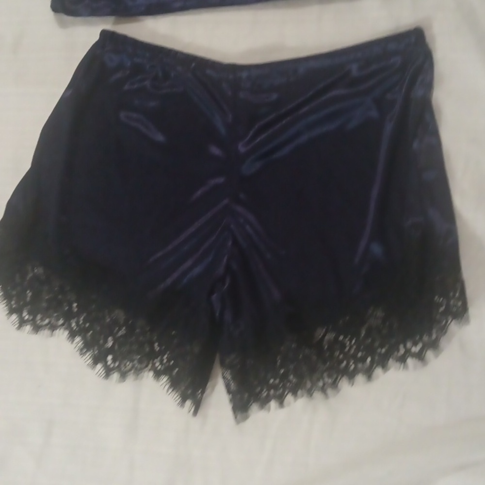 Elegant Navy Blue Lace Trim Sleepwear Set - Picture 7 of 8